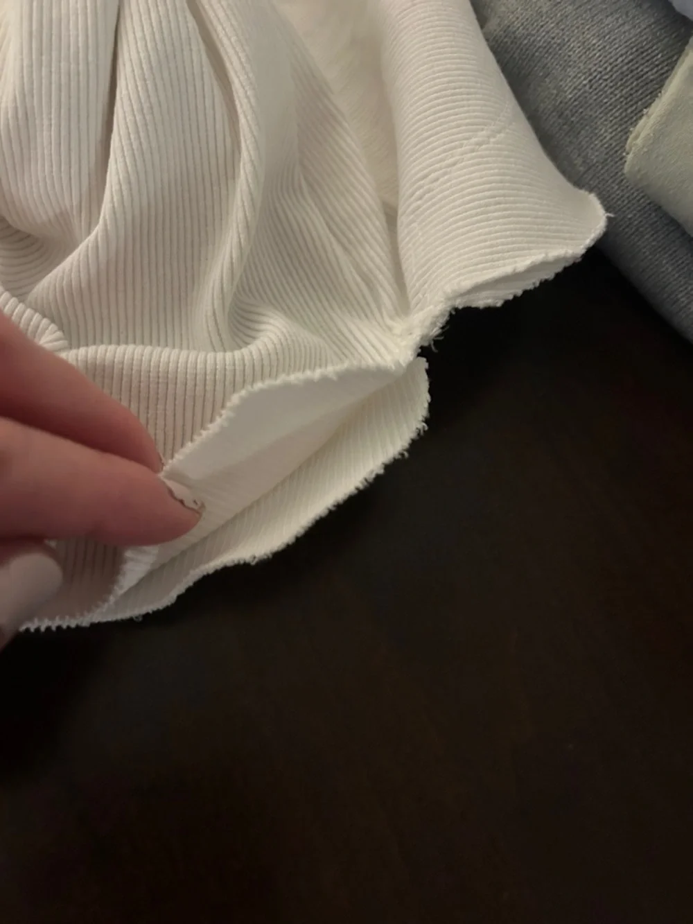 Pilcro White Puff-Sleeve Top - Picture 10 of 13